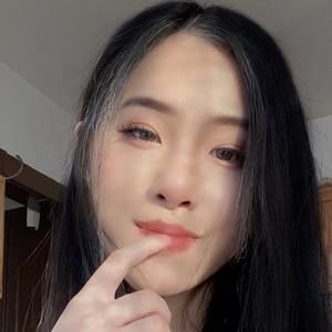 Meet your Posher, Alissa